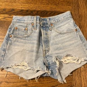 Levi shorts